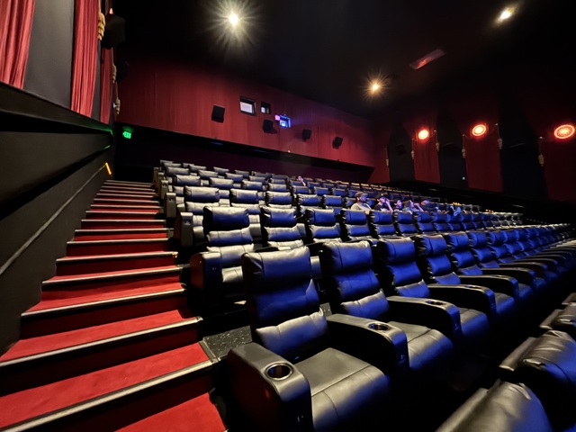 TCL Chinese Theatre Facing Seats