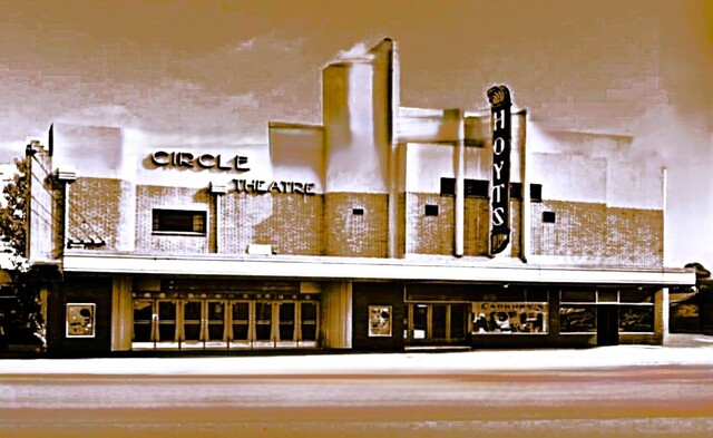 Hoyts Circle Theatre 519 High Street, Melbourne, VIC