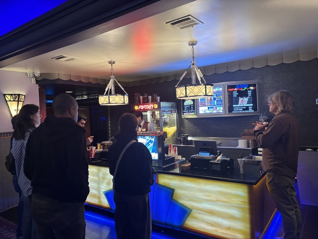 Los Feliz 3 Concession Stand