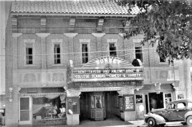 Sunset Theater 1935