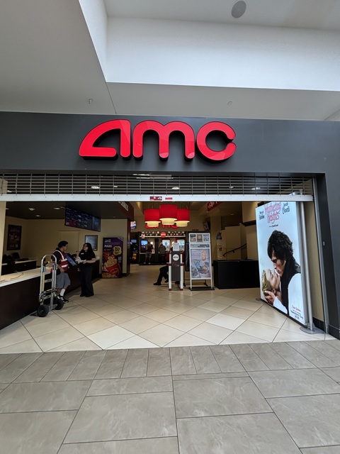 AMC Burbank Town Center 8 Entrance 
