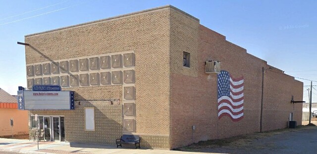 Lyric Cinema