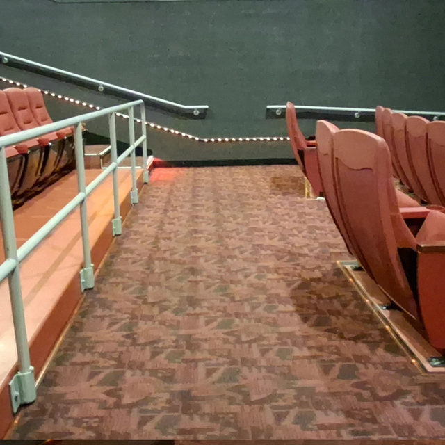 AMC Classic Columbus 12