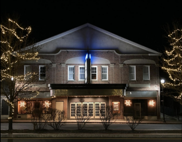 Gilson Cafe & Cinema