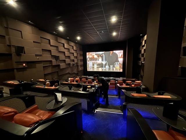 iPic Fulton Market Theater Facing Screen