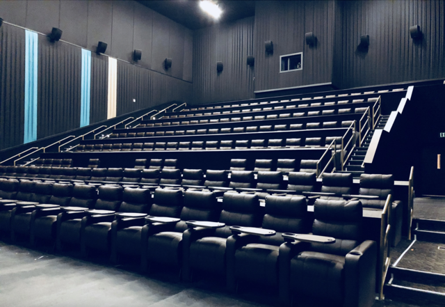 Celebrity Theatres-Baton Rouge 10