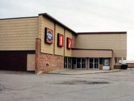 Holiday Twin Theatres