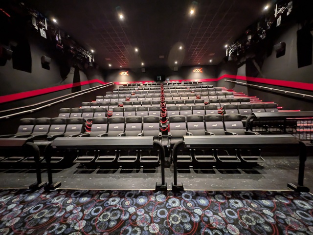 Screen 3 - 4DX