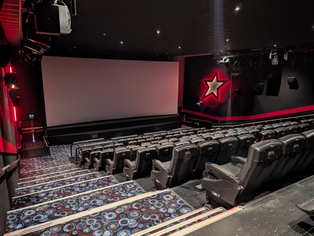 Screen 3 - 4DX