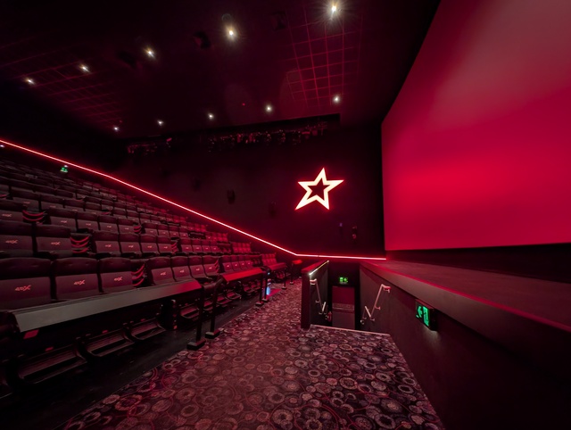 Screen 14 - 4DX
