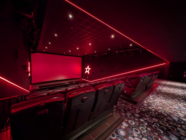 Screen 14 - 4DX