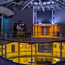 Gallery level foyer