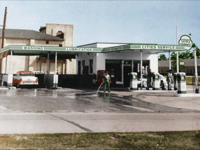 Pines Theatre