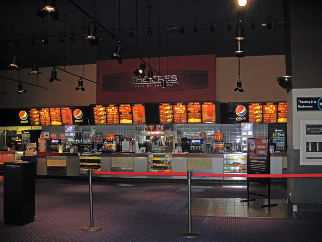 Bloomington 13 at Mall of America