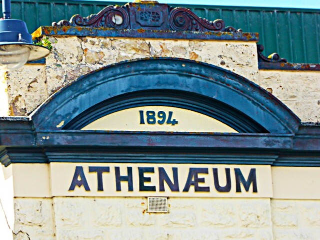 Peninsula Cinemas - Sorrento Athenaeum 26 Ocean Beach Road, Sorrento, VIC 