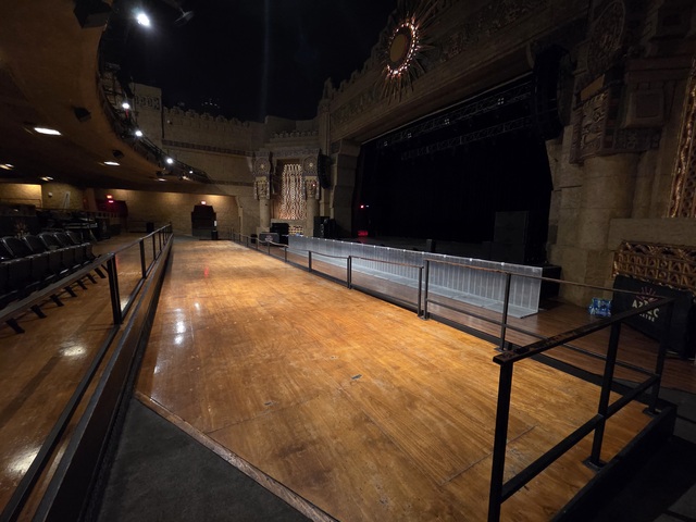 Floor GA Seating 