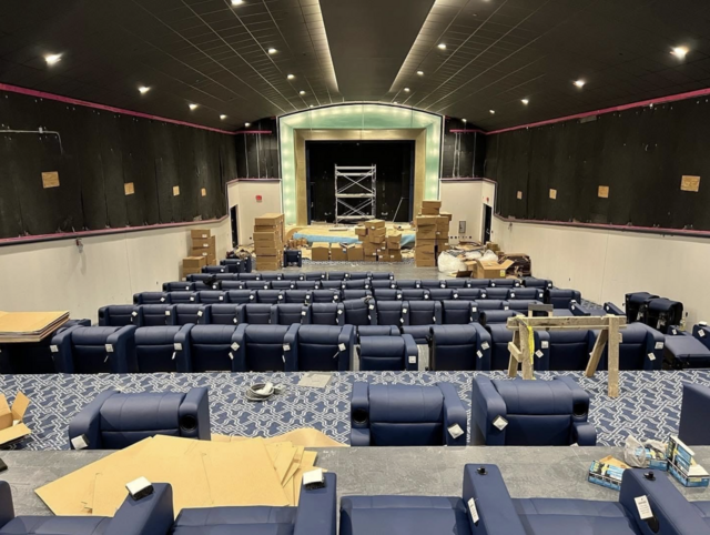 Capri Theatre
