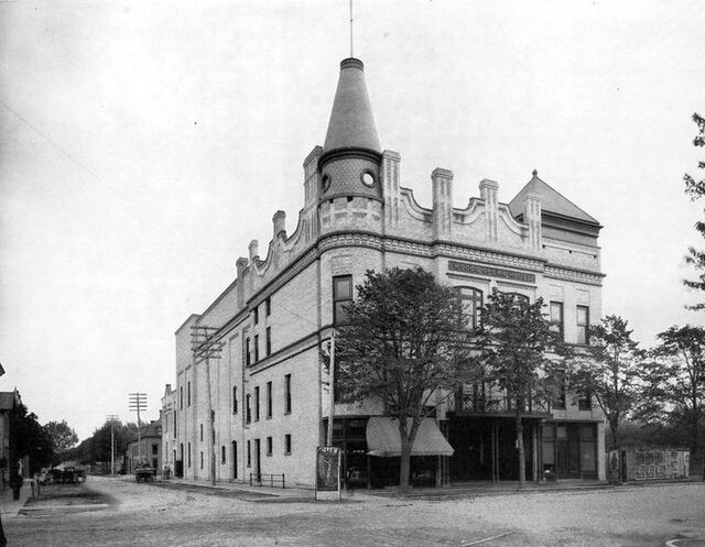 Woods Opera House