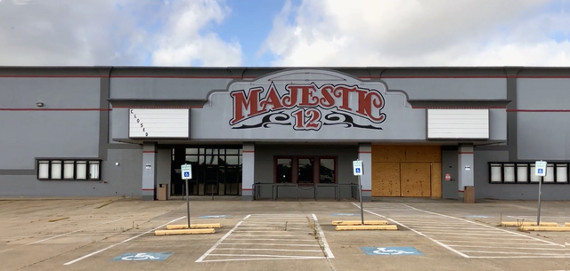 Majestic Cinemas 12