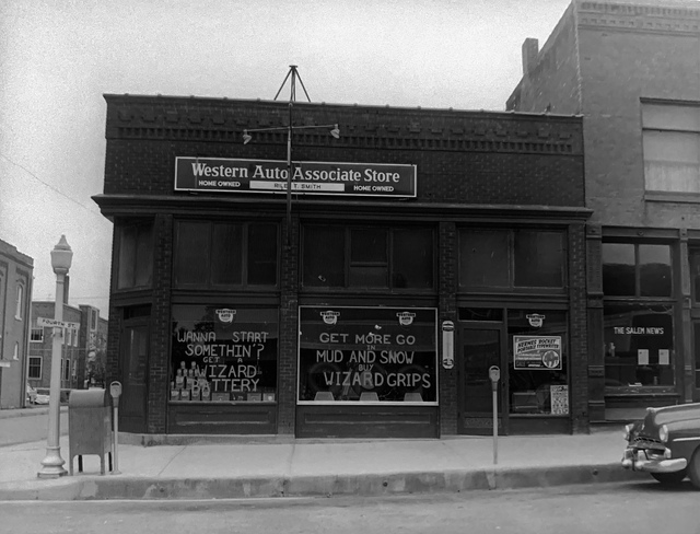 Old Lyric Theatre, new Western Auto 