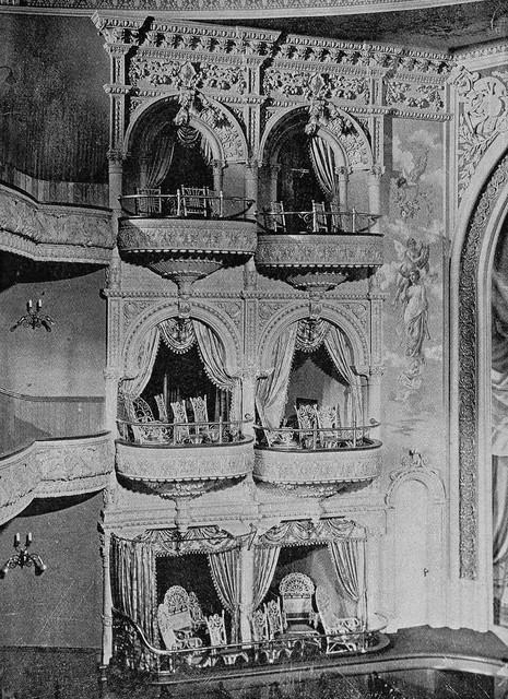 Loew's Grand Theatre