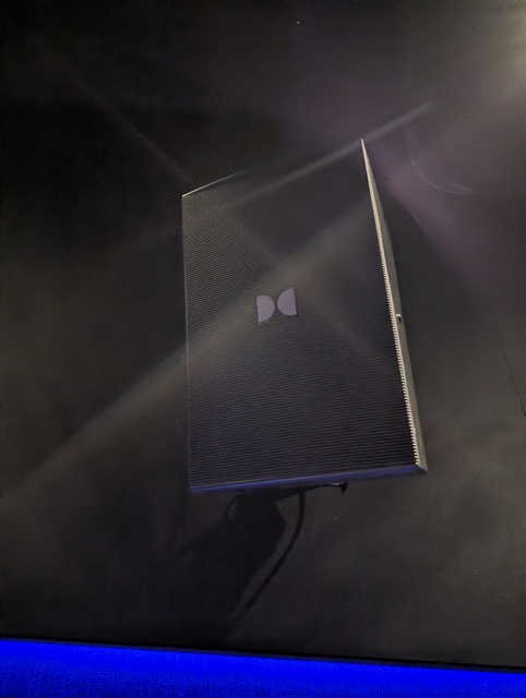 Screen 5 - iSense side surround speaker