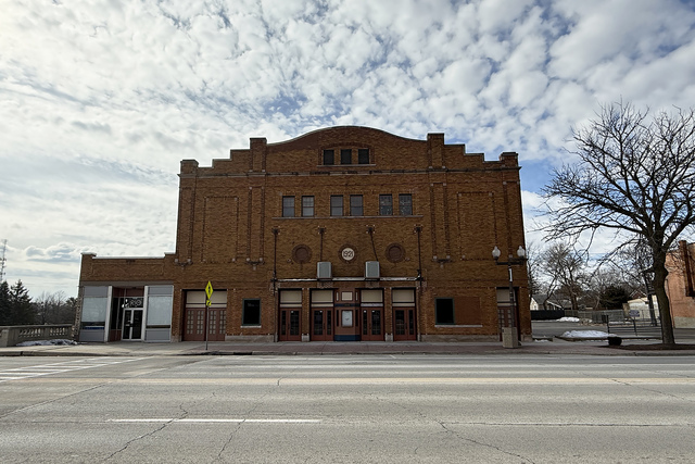 Apollo Theatre AC, Belvidere, IL