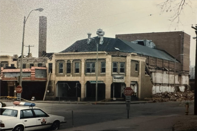 Pekin Theatre