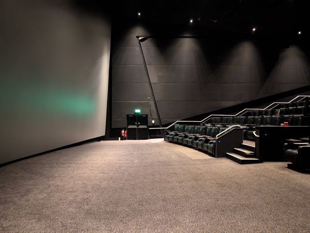 Screen 20 - IMAX