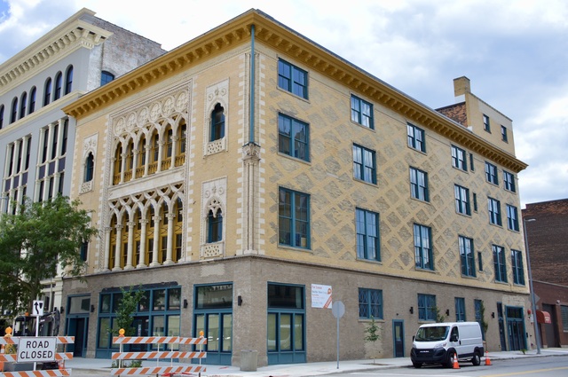 Burt's Theatre