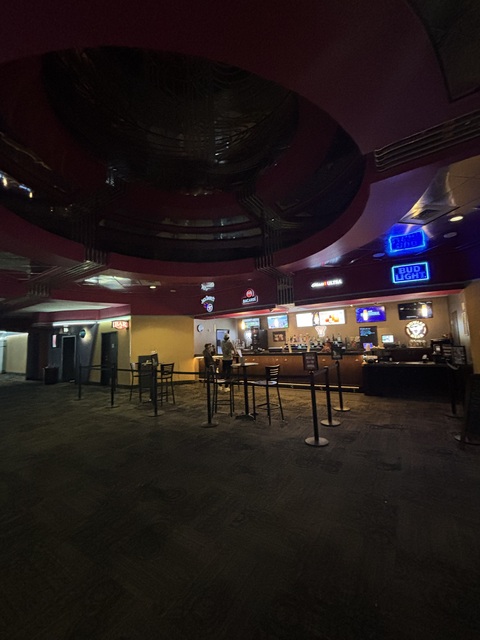 Regal Hollywood Nashville 27 Bar