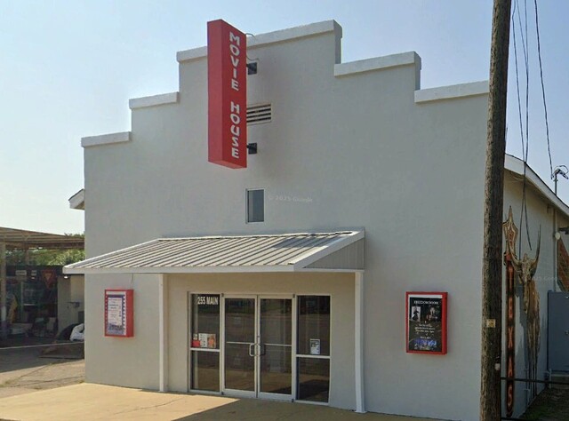 Movie House