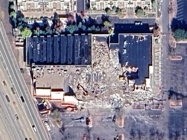 Regal Continental Stadium 10 & RPX