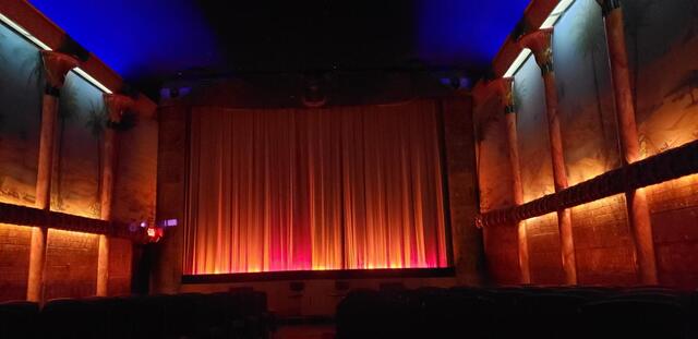 Downstairs Small Theme Side Cinemas Grand Lake Theatre 