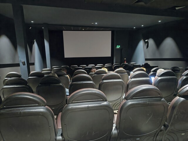 Screen 4
