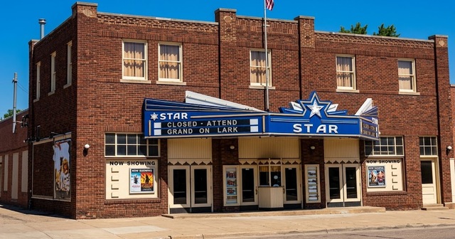 Star Theater