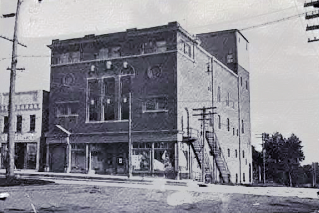 Uptown Theatre