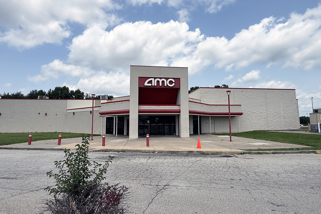 AMC Showplace Springfield 8, Springfield, IL