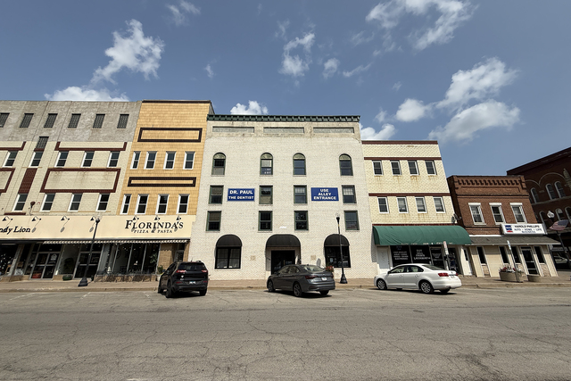 Capitol Theatre, Taylorville, IL