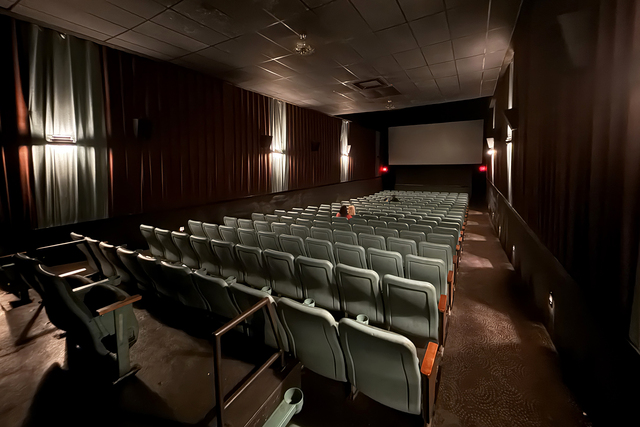 Taylorville Cinema, Taylorville, IL