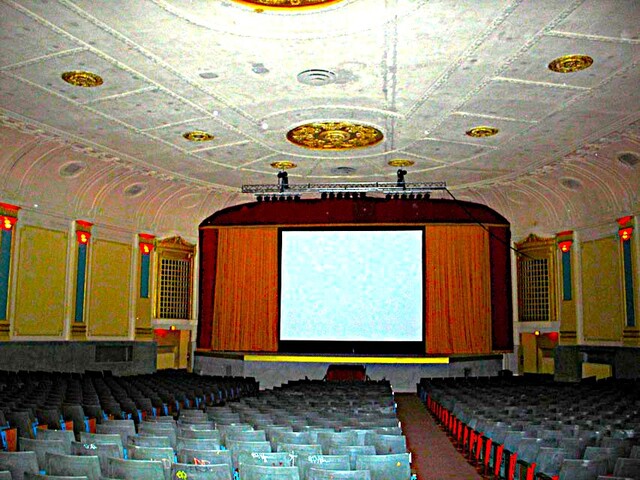 Portage Theatre 4050 N. Milwaukee Avenue, Chicago, IL