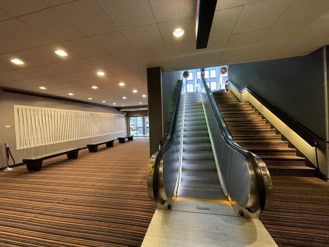Escalator & stairs up to auditoriums 1 & 3 (9-9-26)