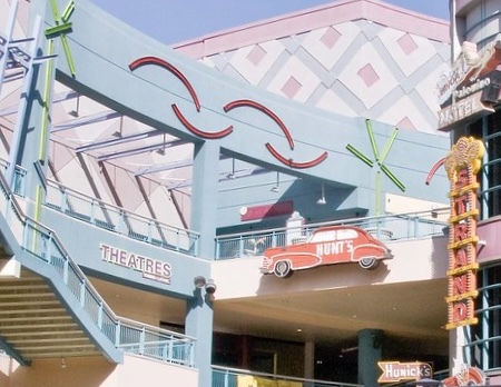 Entrance at day (2010)