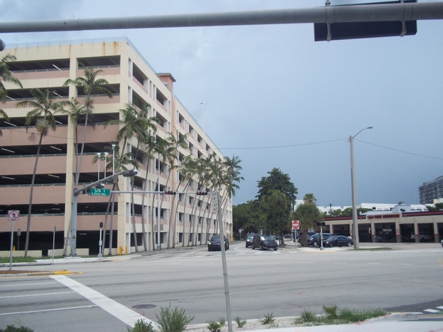 Former location of Riviera Theatre with building that existed when the theatre was the Fuchs Bakery
