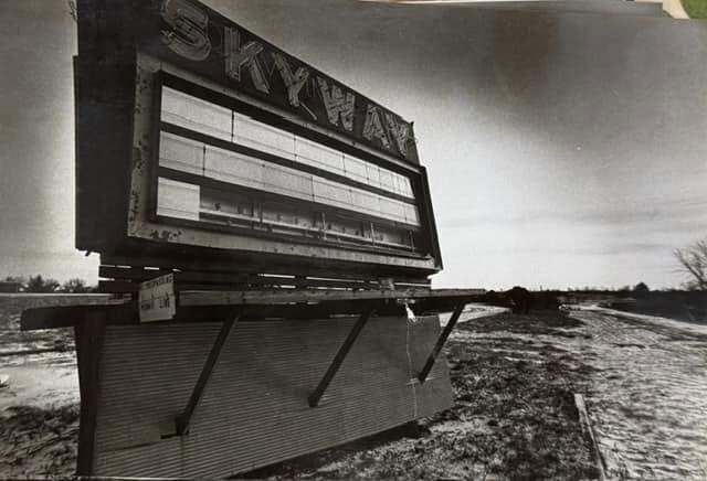 January 1983 photo credit Danville Commercial-News, courtesy IGHS & Foundation.