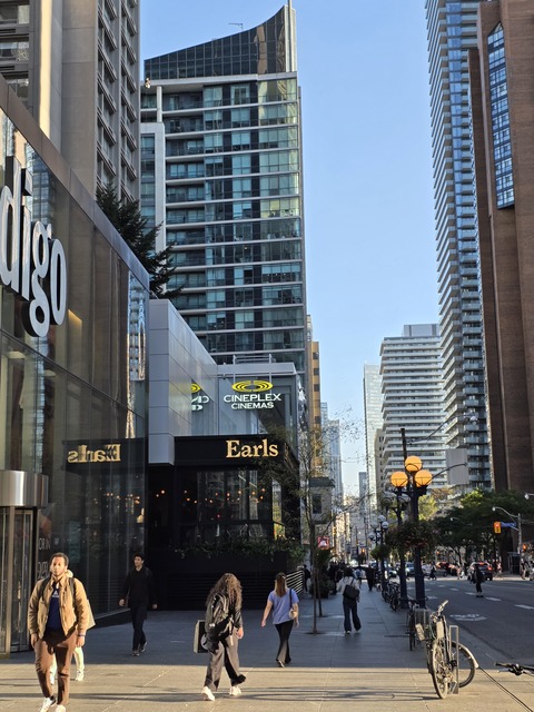 Cineplex Cinemas Varsity & VIP