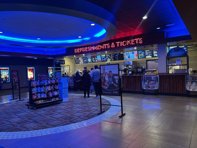 AMC Mount Lebanon 6
