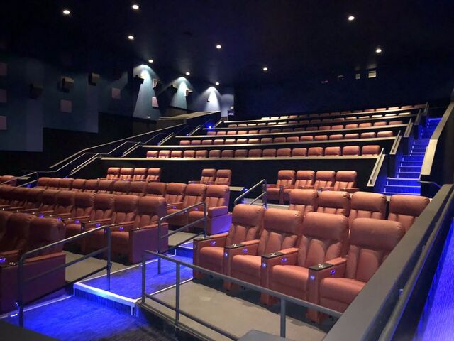 Showcase Cinemas Springdale 18