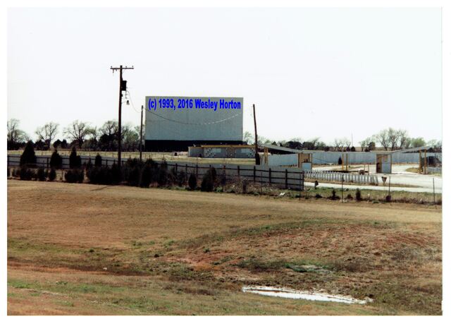 Last Look at the old Hillcrest Drive-in theatre