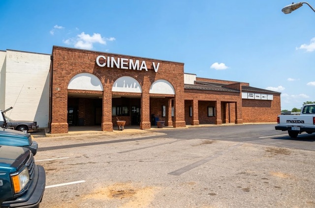 Sycamore Cinemas V